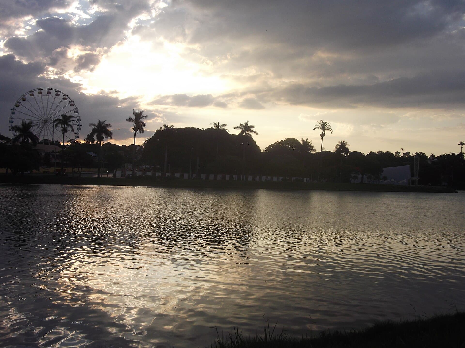 Lagoa da Pampulha — the UNESCO-listed Niemeyer ensemble's signature lagoon.